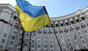 Проти членів Кабміну відкрили 20 справ  за корупцію