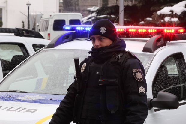 В центре Киева произошла массовая драка с полицией: причем тут жена Зеленского
