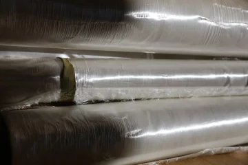 Дитяча броня, кераміка та рідкий азот: повний цикл створення українського бронежилета – від поліетилену до фронтових тестів