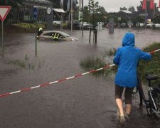 Злива століття: Берлін пішов під воду
