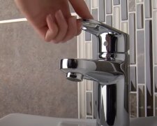 Перекрыли воду в кранах