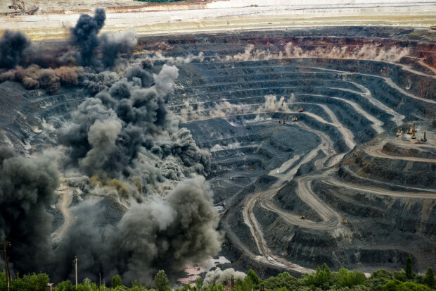 добыча железной руды \\ фото ГЕОМИКС