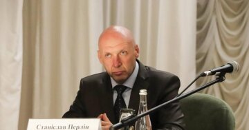 Станіслав Перлін