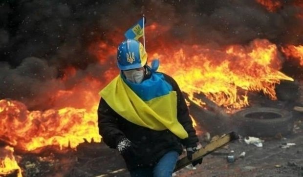 На новый Майдан украинцев поведут Коломойский, Фирташ и Ахметов
