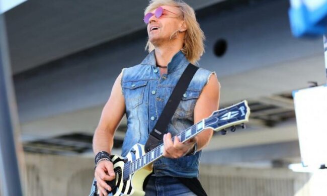 Вовчиці, тріпотіть: Олег Винник змінив імідж і випустив новий кліп