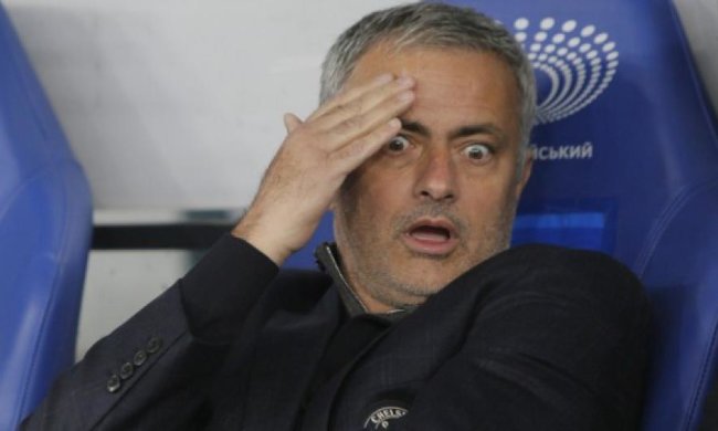 Моуринью впервые в карьере проиграл в 7 матчах чемпионата