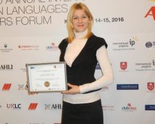 Диагноз реформам: лучший педагог Украины сбежала в Европу