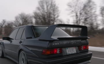 Mercedes 190E Evolution II, скриншот: YouTube