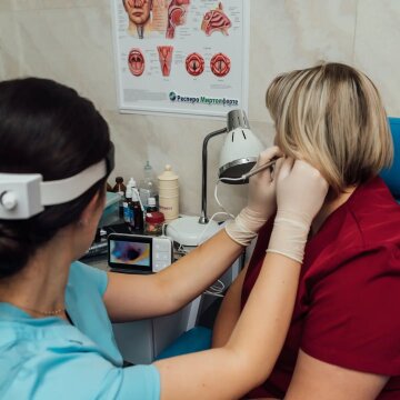 Врач, лор фото