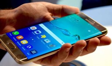 У Samsung придумали, як здешевити преміум-смартфони 