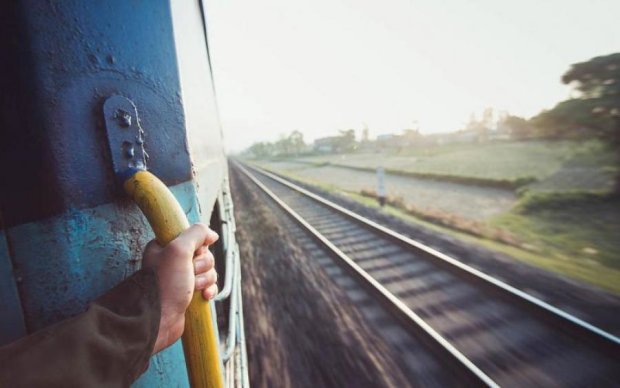 Загадкова смерть студентки у потягу: копи розкрили деталі
