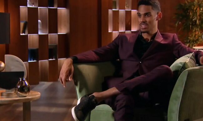 Макс Єжов, скріншот з відео