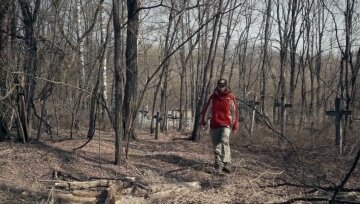 Могила бабушки Навального, фото: скриншот из видео