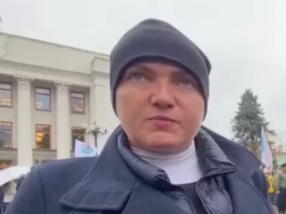 Надежда Савченко на митинге против вакцинации, скриншот: YouTube