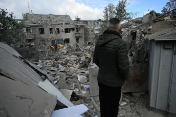 Ракетний удар: руйнування в Києві