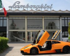 Lamborghini похвасталась рекордными продажами