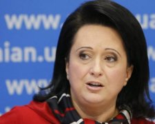 Это уровень наших политиков: экс-депутатка распустила руки в прямом эфире