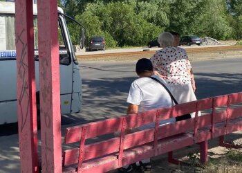 Украинцы на улице, фото: Знай.ua
