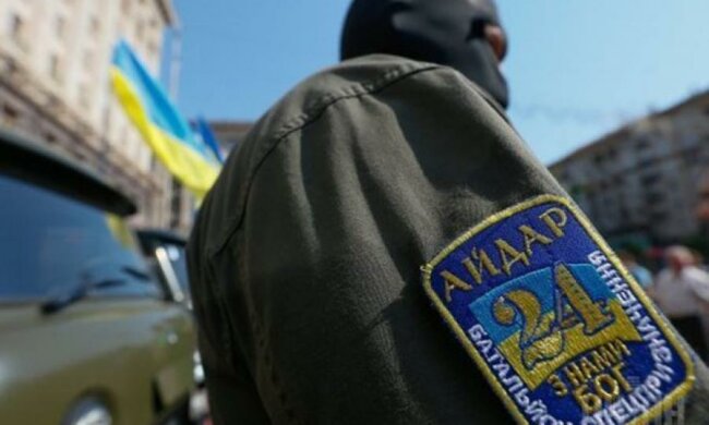 "Айдарівцев" підозрюють в збройних нападах