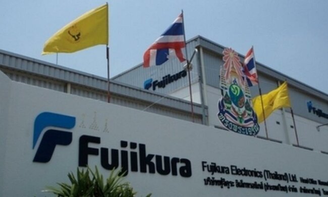 На львівському заводі людей зробили кріпаками