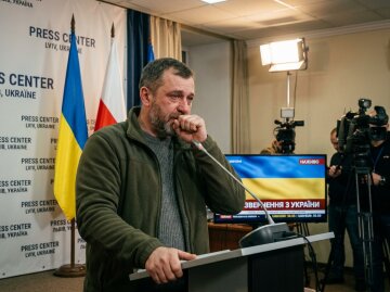 українець польське телебачення студія прямий ефір