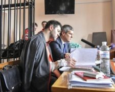 Накормить и отпустить: соцсети смеются над сердобольными адвокатами Насирова