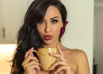 Ана Чери, instagram.com/anacheri/