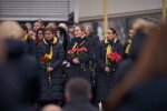 Головне за ніч: прощання із загиблими в аварії МАУ, вражаючі ціни на продукти та зміни для школярів