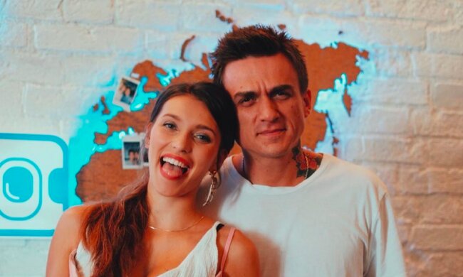 Тодоренко и Топалов показали, как сочиняют сказки сыну: история из "Орел и Решка" рассмешит каждого