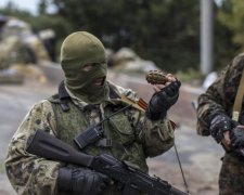 Боевики клеймят жителей "ЛНР"