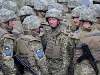 военные
