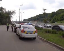 Засади в кущах і розширені повноваження копів - що готує автомобілістам новий закон