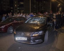 Головне за ніч: президентська ДТП і тарифна петля