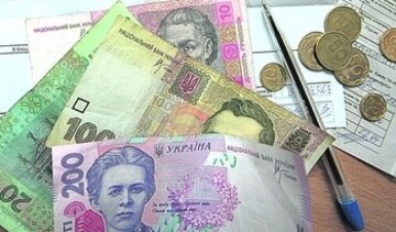 Повернення у 90-ті: бізнес переходить на розрахунки готівкою