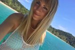 Напівгола Никитюк нагадала про себе і загадала бажання про найважливіше