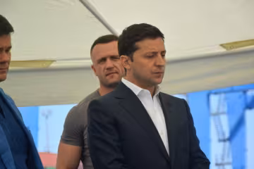 Зеленський терміново мчить в Одесу, замішаний "губернатор з біткоїнами": журналісти розкрили подробиці