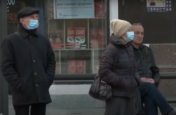 пенсионеры, скриншот из видео