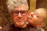 Тоня Матвієнко обняла Арсена Мірзояна і зі смутком в очах попрощалася: "Вдячні"