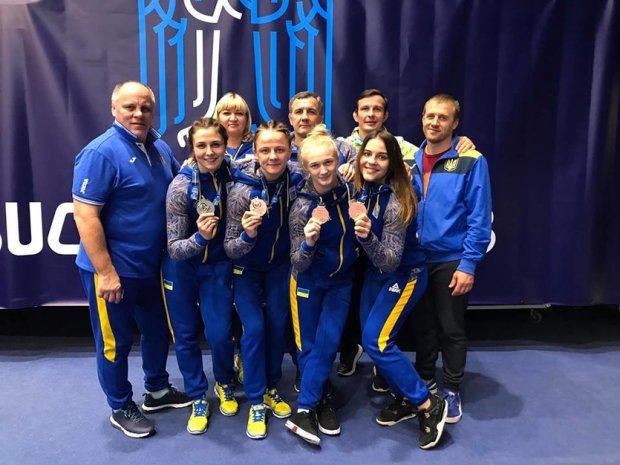 Украинские красавицы выгрызли четыре медали на чемпионате мира по борьбе