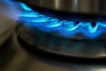 Газова труба та лічильник: відключення газу в будинку