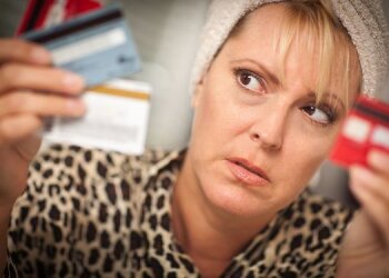 Кредитна картка, покупки / фото: Дзен