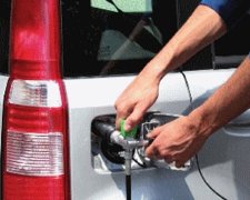 "Здешевшання" бензину не допоможе водіям