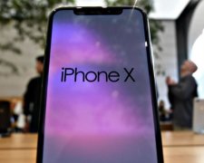 Как две капли: китайцы научились делать iPhone X, без антенны