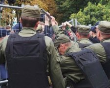 Бійка під посольством Росії в Києві: є постраждалі та затримані