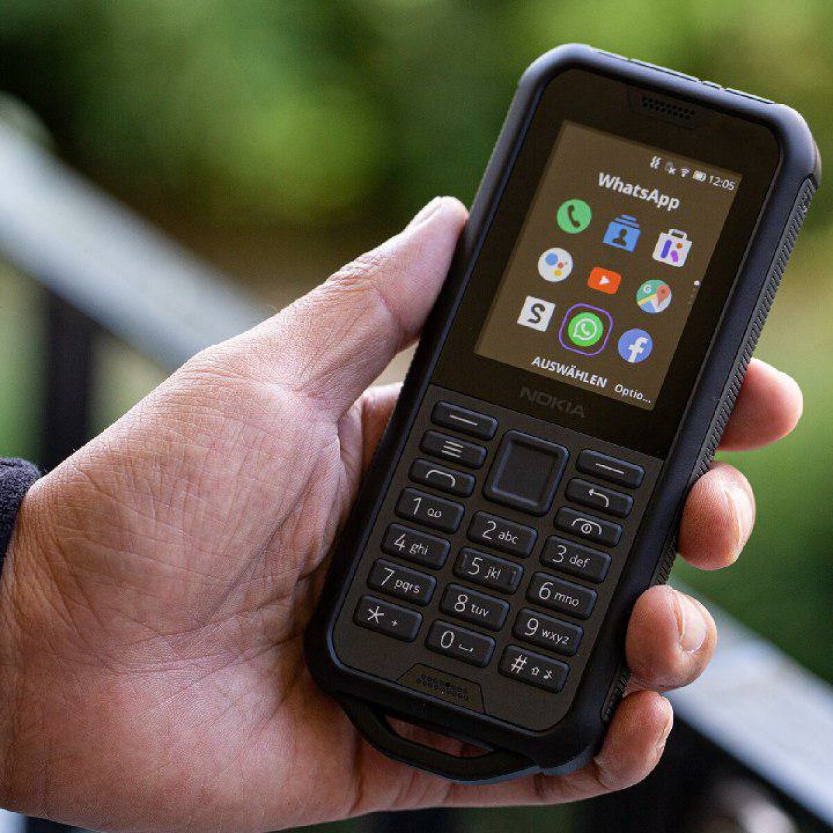 Nokia 800 Tough: бессмертный телефон за смешную цену - ЗНАЙ ЮА