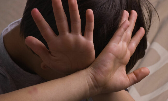 В Кропивницком школьники толпой набросились на третьеклассника: "Я боюсь вести ребенка в школу"