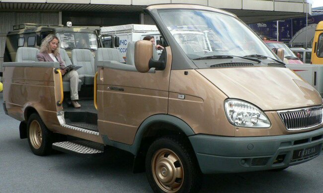 ГАЗ-2705