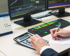 Вкладчикам скандального банка возобновили выплаты