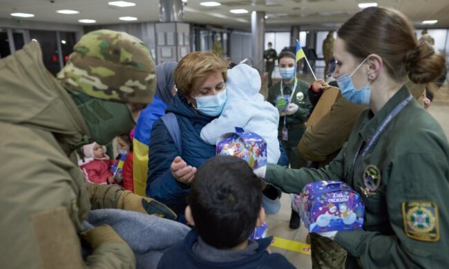 Украинки вернулись из Сирии, Сайт президента Украины