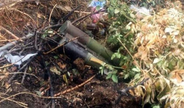 В Маріуполі знайшли схованку з гранатометами і боєприпасами (фото)